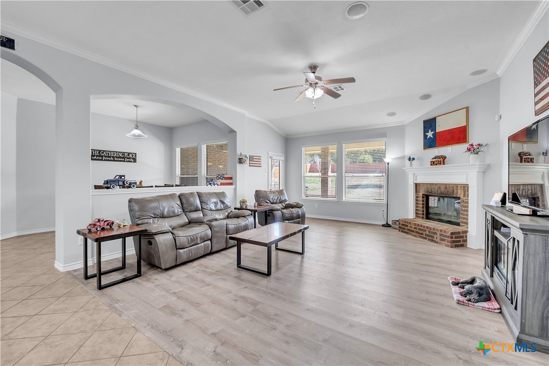 3709 Mesquite Branch Drive Property Photo 13