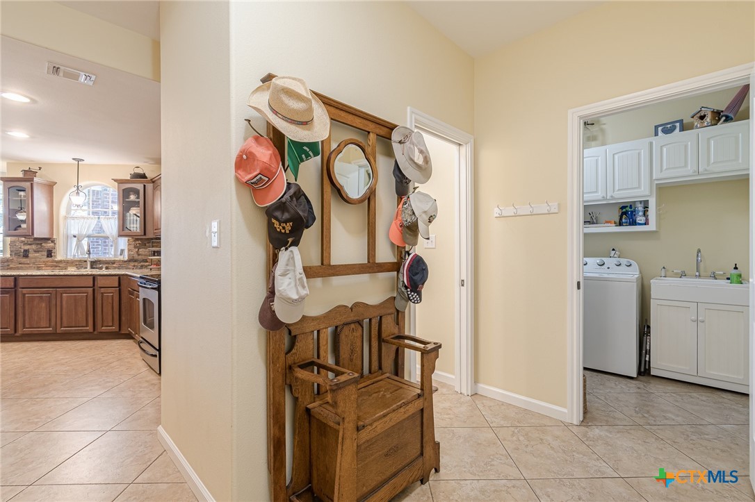 2123 Annes Trail Property Photo 17