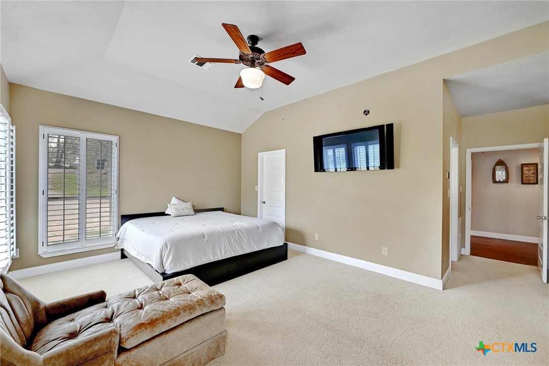 398 Red Bird Lane Property Photo 20
