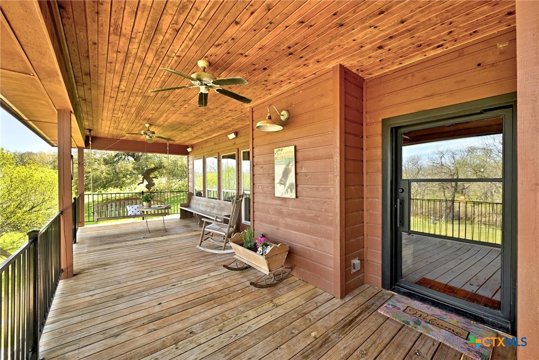 398 Red Bird Lane Property Photo 33