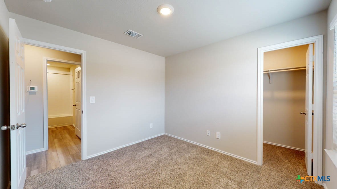2467 Muscovy Drive Property Photo 11