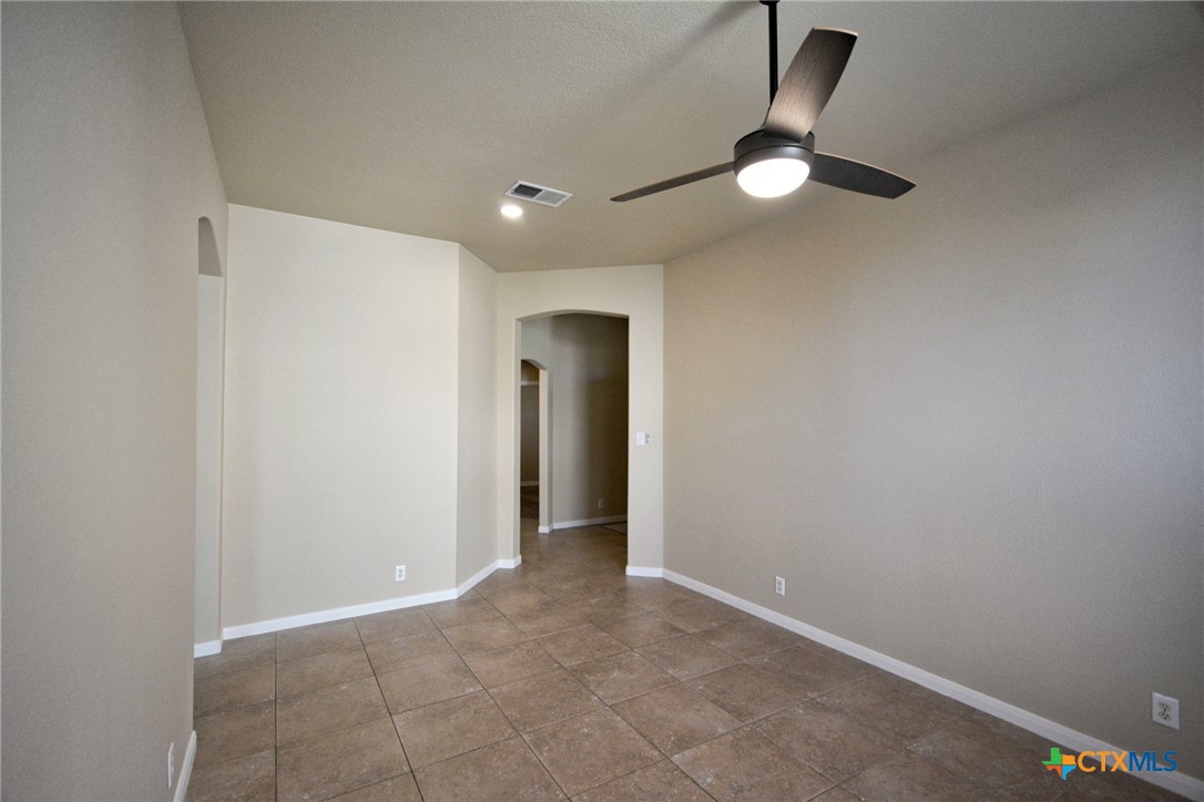 2119 Hidden Meadow Property Photo 7