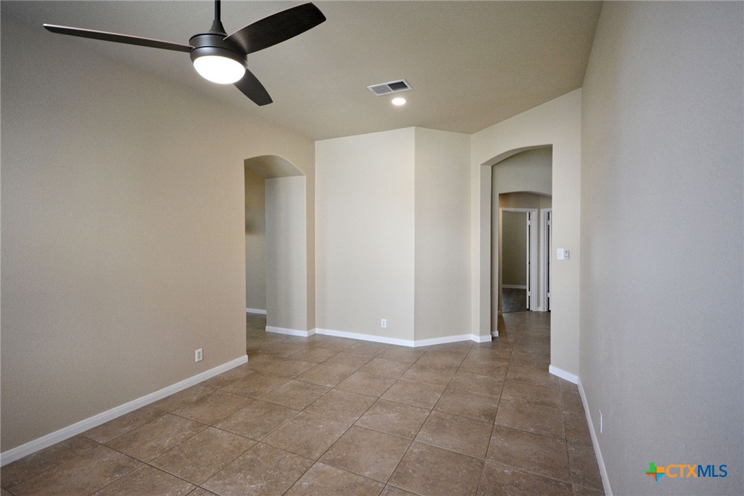 2119 Hidden Meadow Property Photo 8
