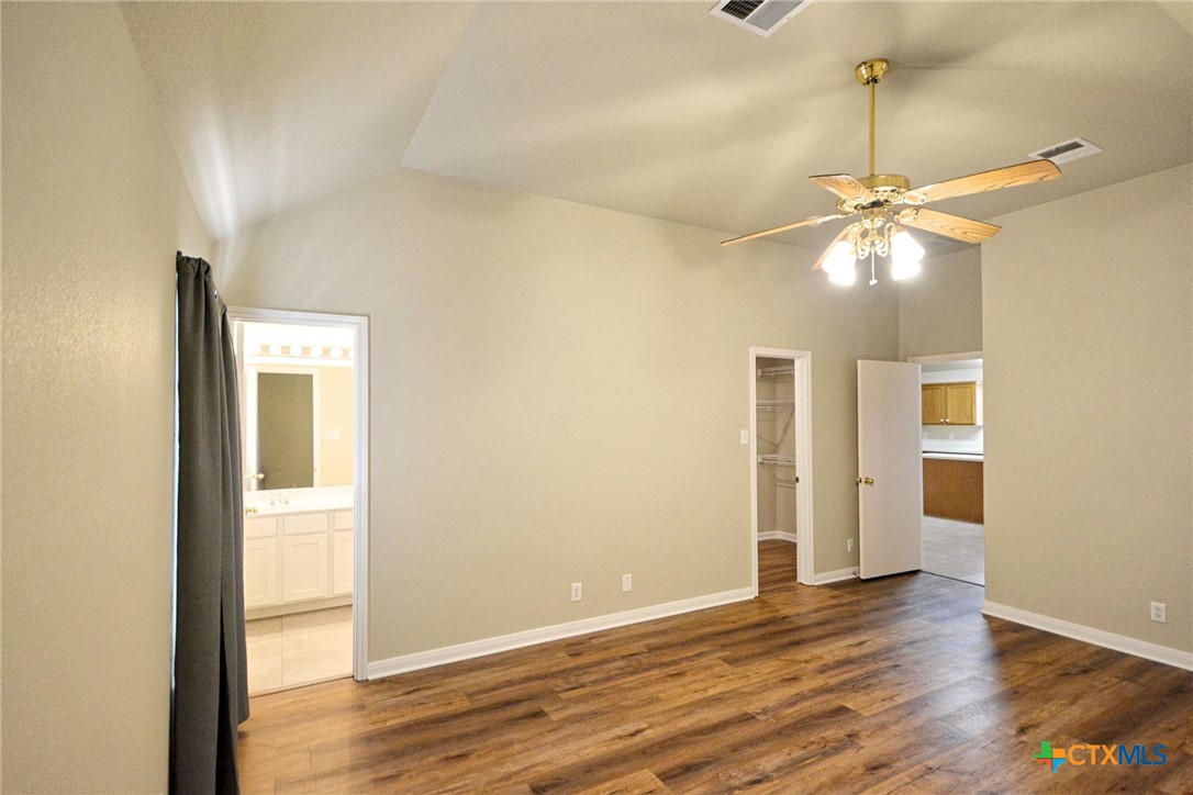 2119 Hidden Meadow Property Photo 33