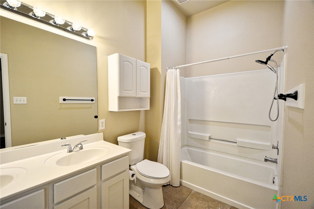 2119 Hidden Meadow Property Photo 37