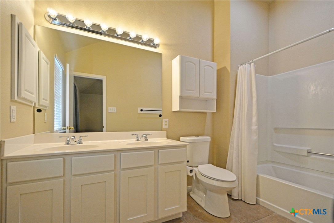 2119 Hidden Meadow Property Photo 38