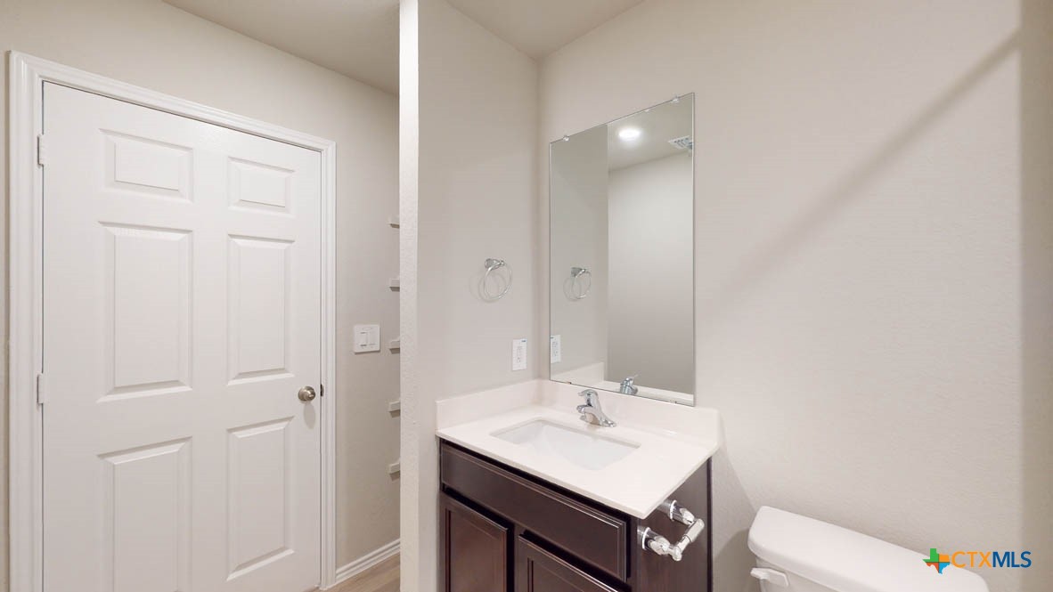 2447 Muscovy Drive Property Photo 27