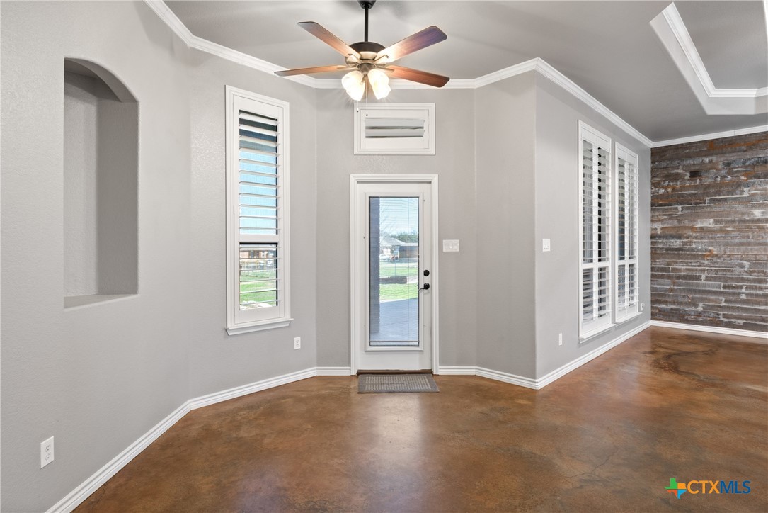 620 Thomas Street Property Photo 12