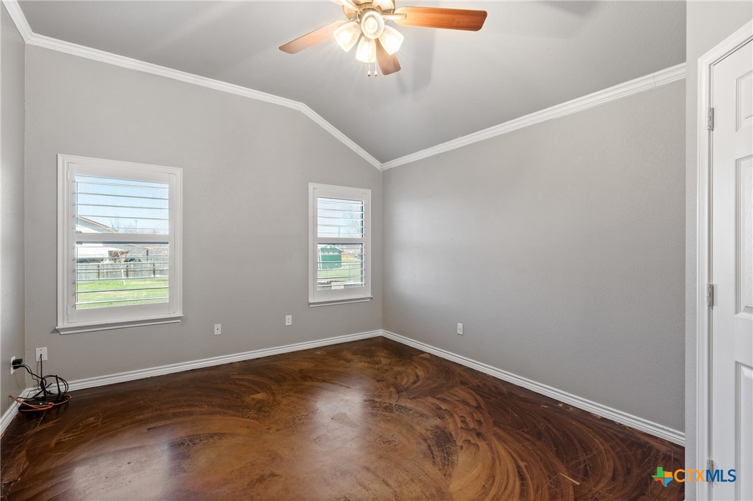 620 Thomas Street Property Photo 32