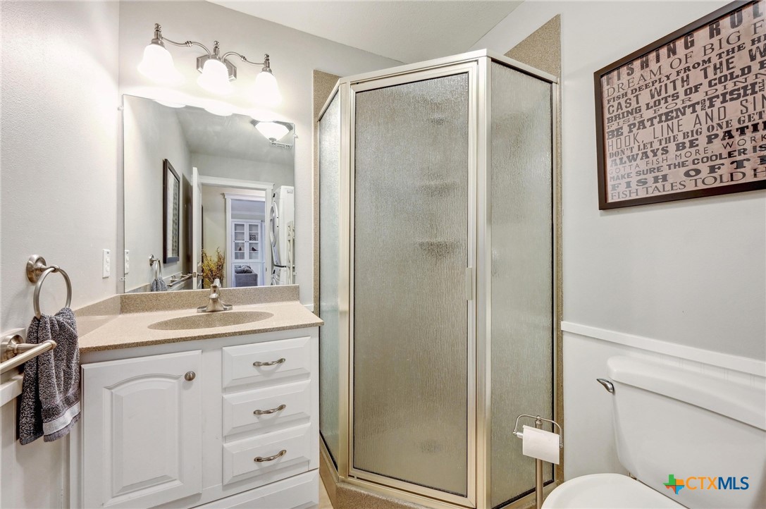 2106 Lakeshore Drive Property Photo 23