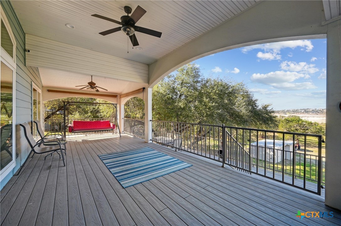 2106 Lakeshore Drive Property Photo 26