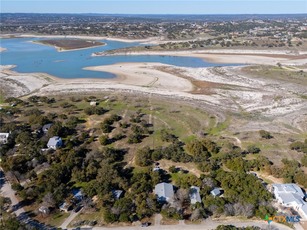 2106 Lakeshore Drive Property Photo 35