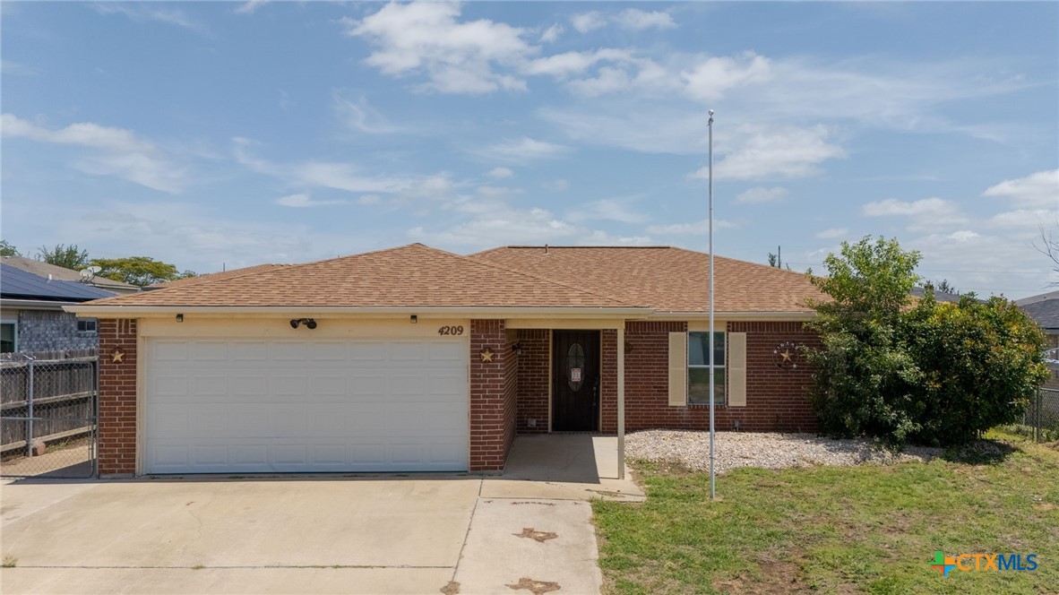 4209 Stallion Drive Property Photo 1