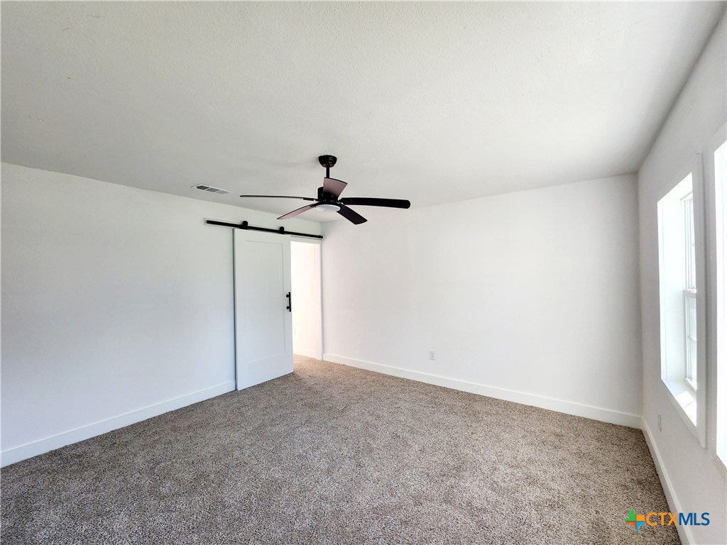 1908 Waco Street Property Photo 15