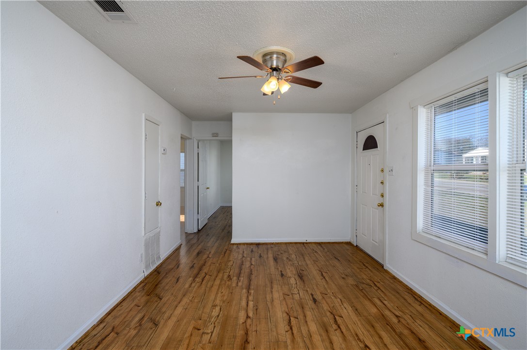203 Allen Street Property Photo 3