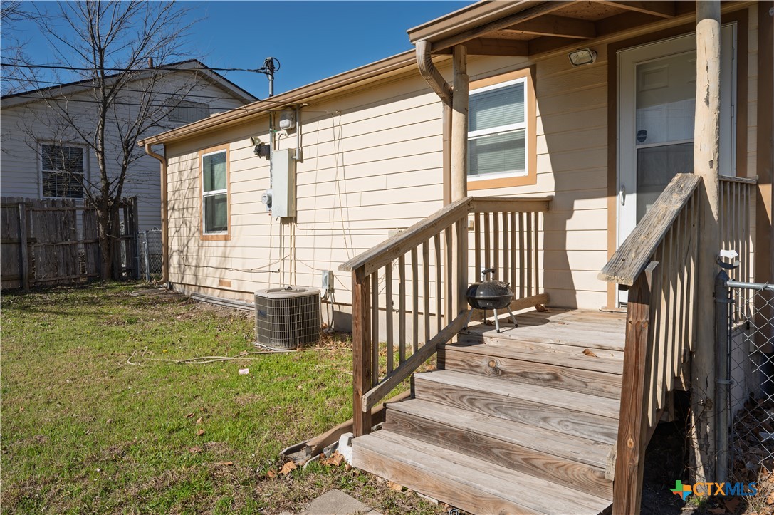 203 Allen Street Property Photo 12