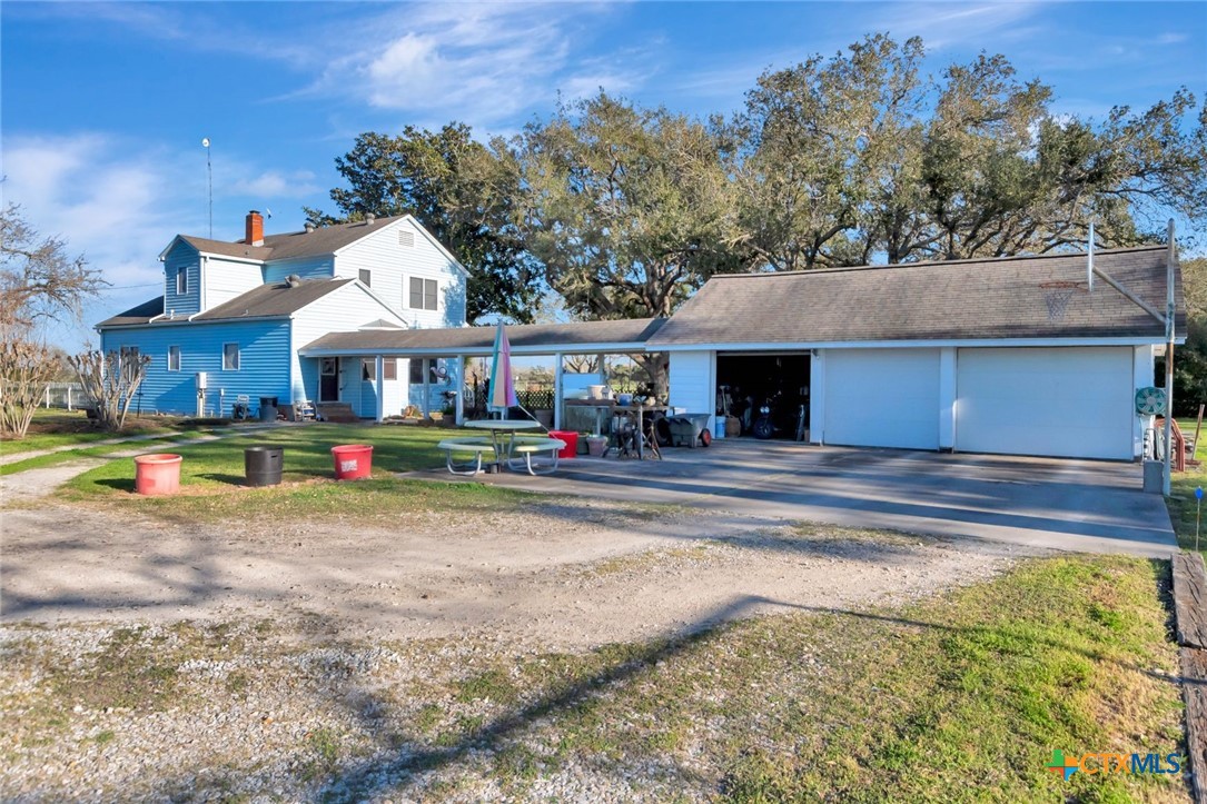 2740 Loop 521 Property Photo 36