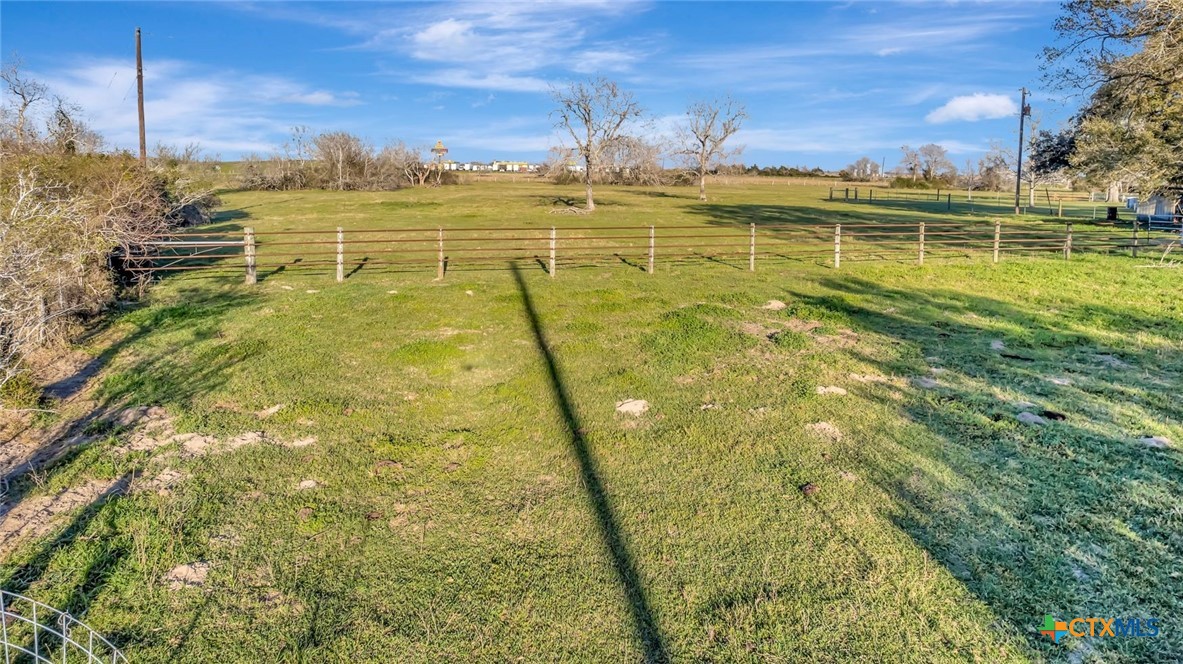 2740 Loop 521 Property Photo 46