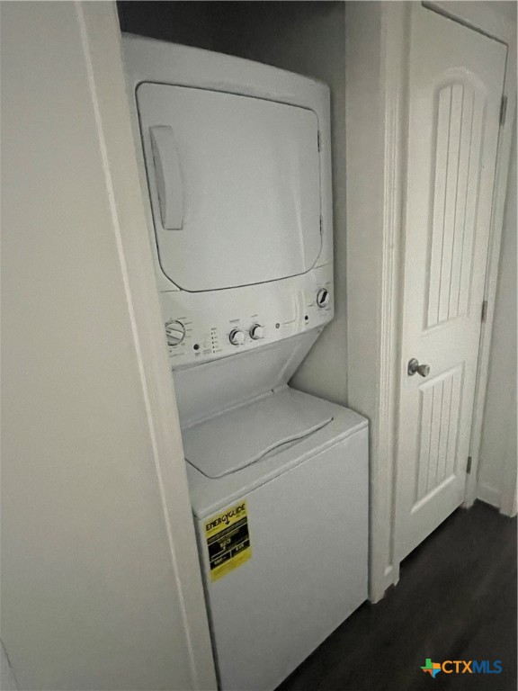 203 Palmwood Drive Property Photo 4