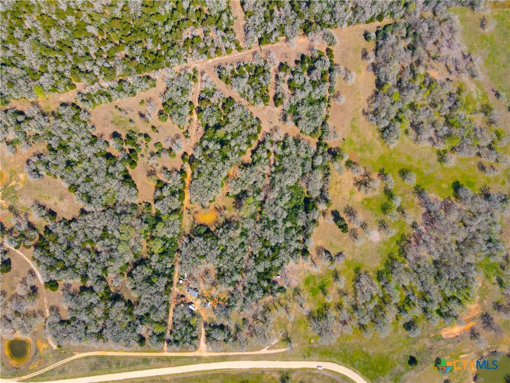 1073 Creekside Lane Property Photo 2