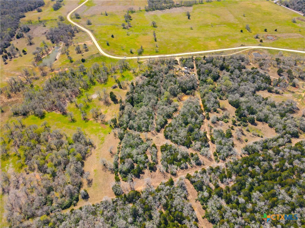 1073 Creekside Lane Property Photo 4