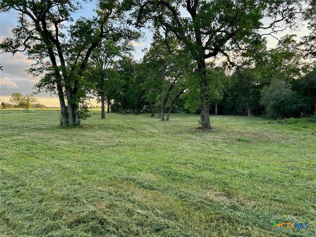 1073 Creekside Lane Property Photo 7