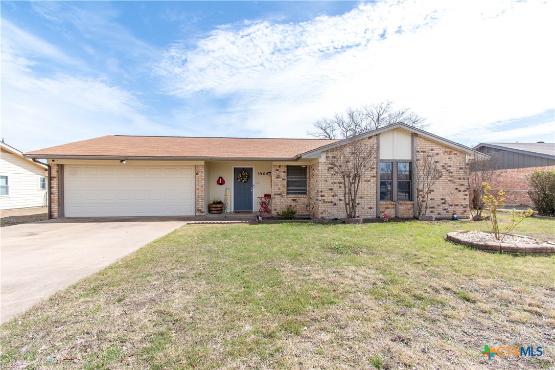 1906 Nimitz Drive Property Photo 1