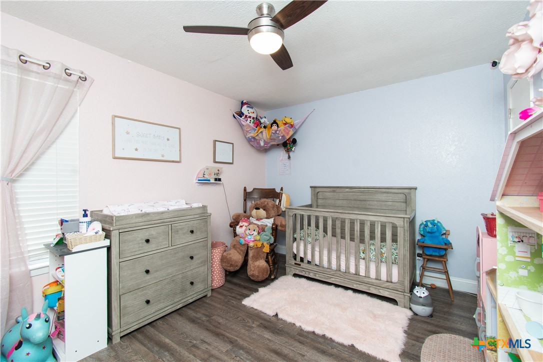1906 Nimitz Drive Property Photo 12