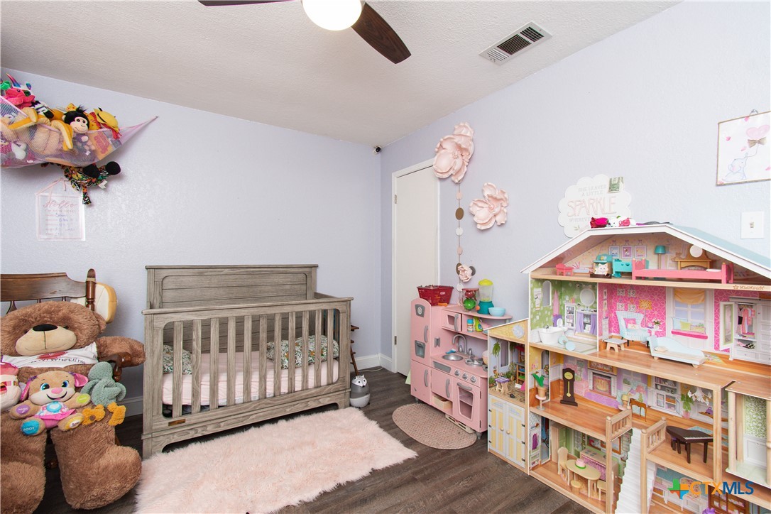 1906 Nimitz Drive Property Photo 13