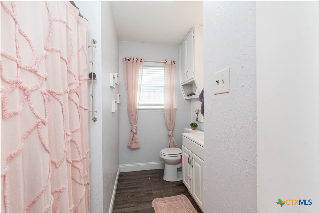 1906 Nimitz Drive Property Photo 16