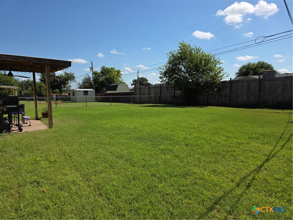 1906 Nimitz Drive Property Photo 18