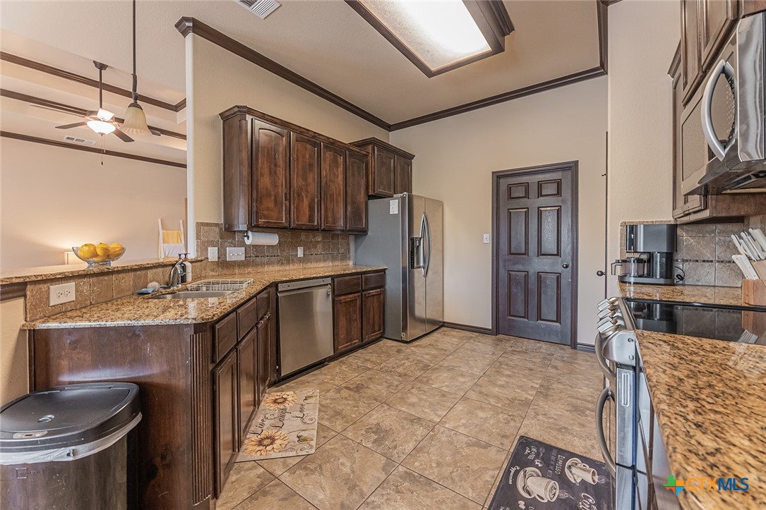 9710 Taylor Renee Drive Property Photo 22