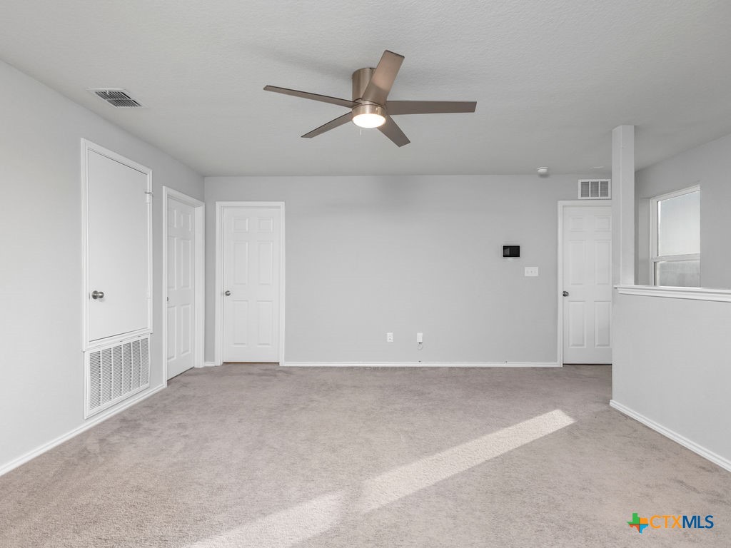 423 Dappled Willow Property Photo 6