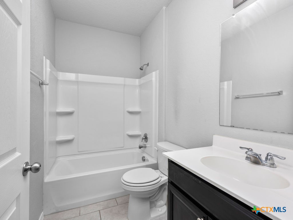423 Dappled Willow Property Photo 14