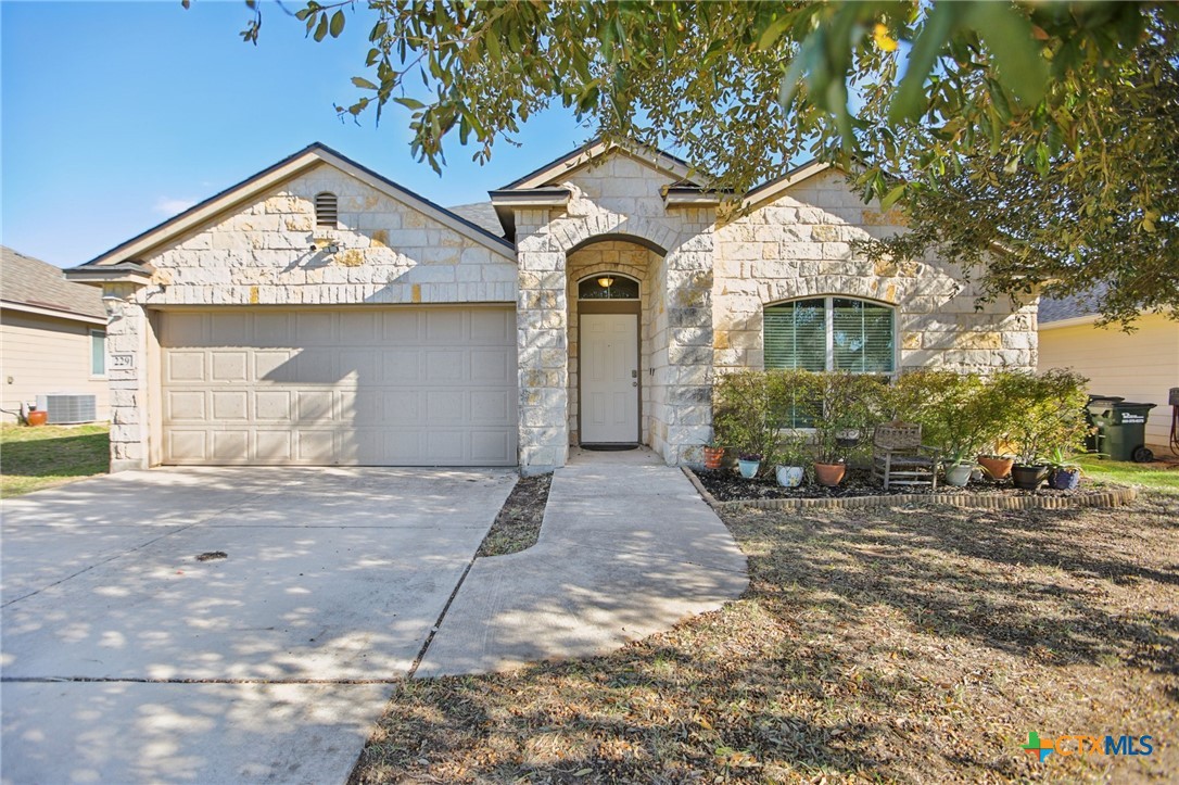 229 Teron Drive Property Photo 1