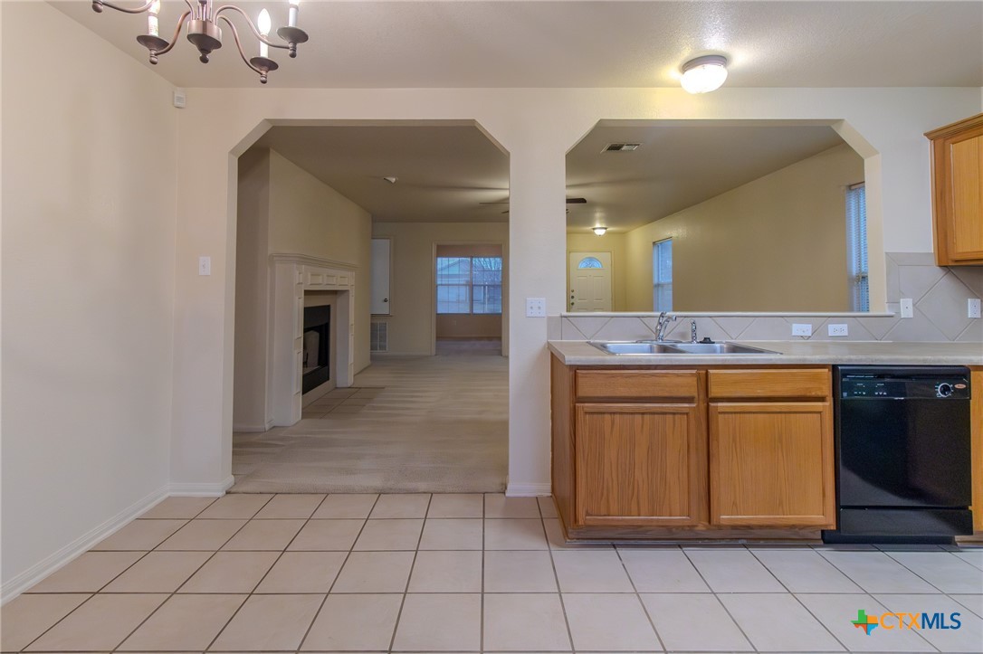 2203 Maedell Drive Property Photo 11