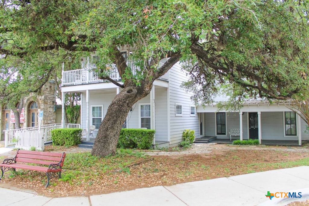 572578 Property Photo 1