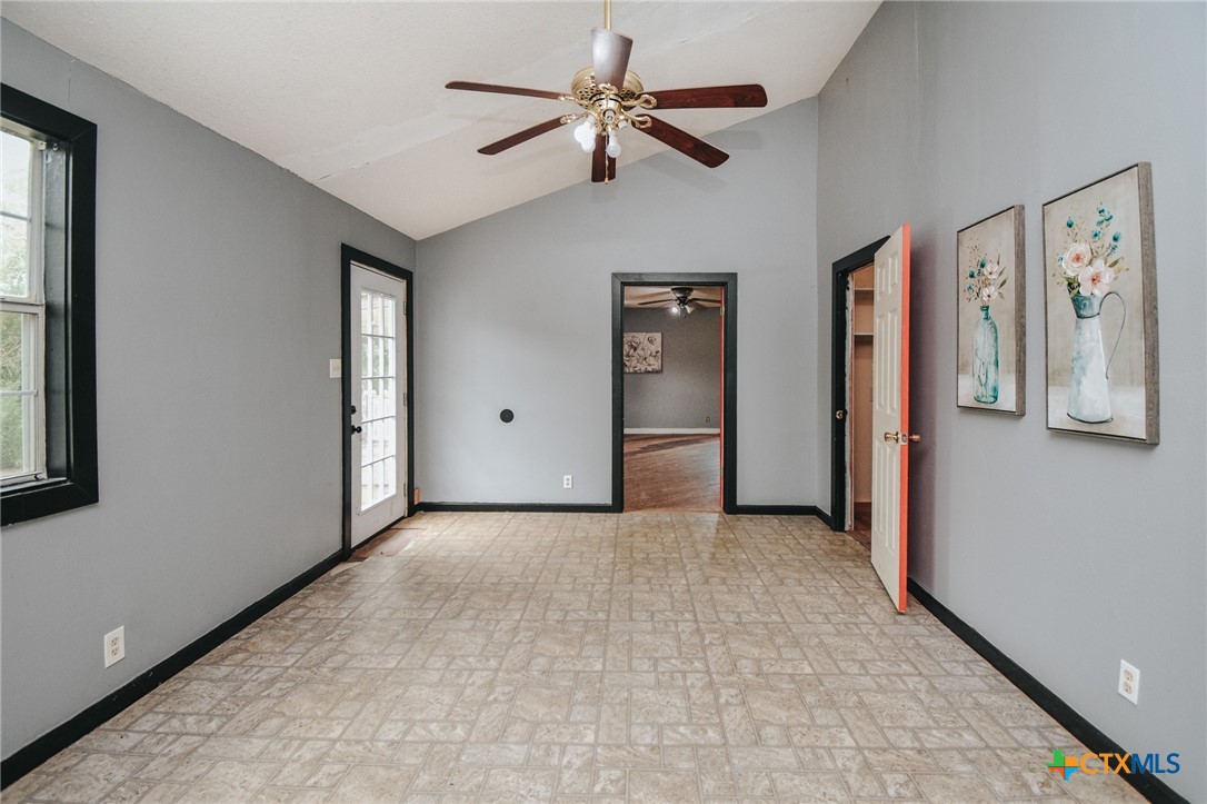 207 Coletoville Road Property Photo 11