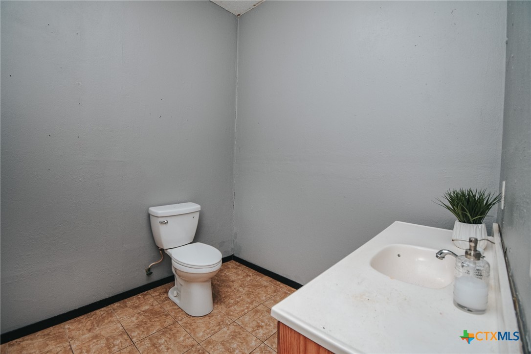 207 Coletoville Road Property Photo 24