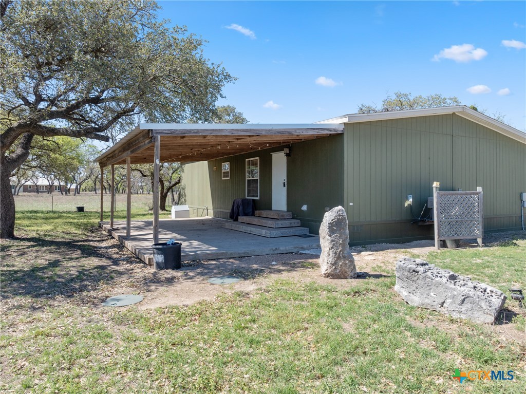 996 County Road 421 Property Photo 17