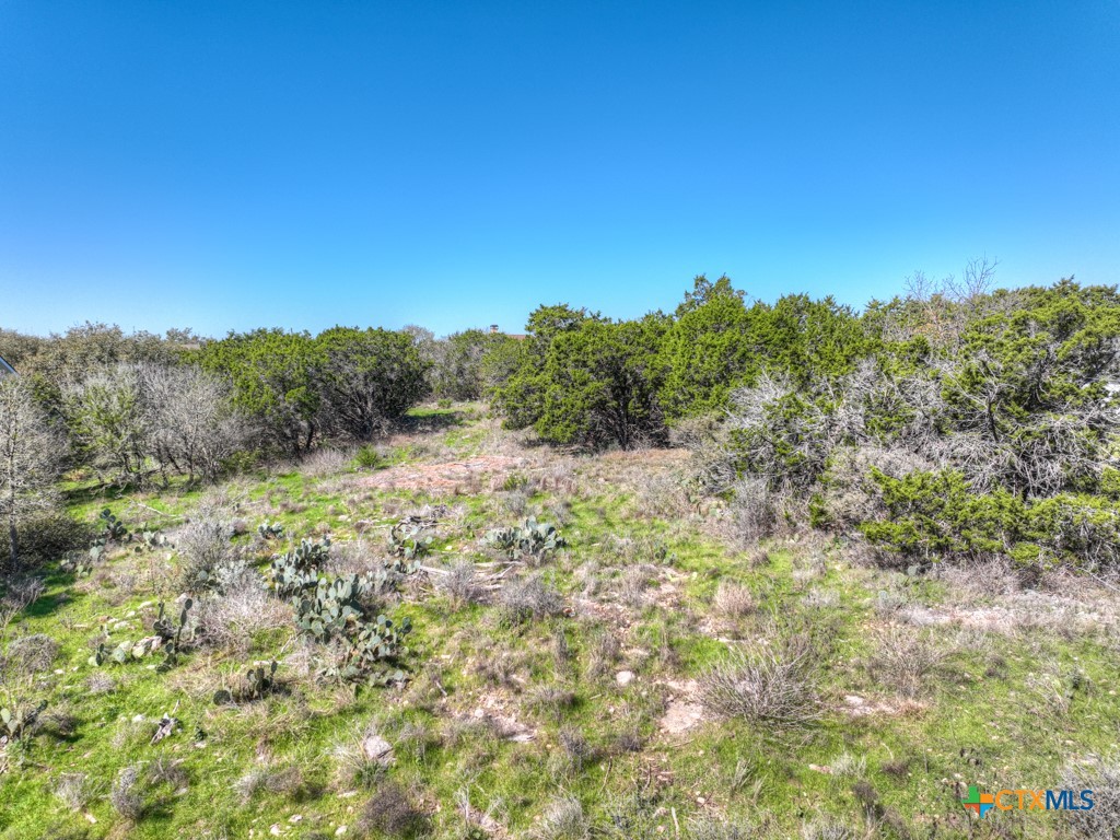 331 Suncrest Drive Property Photo