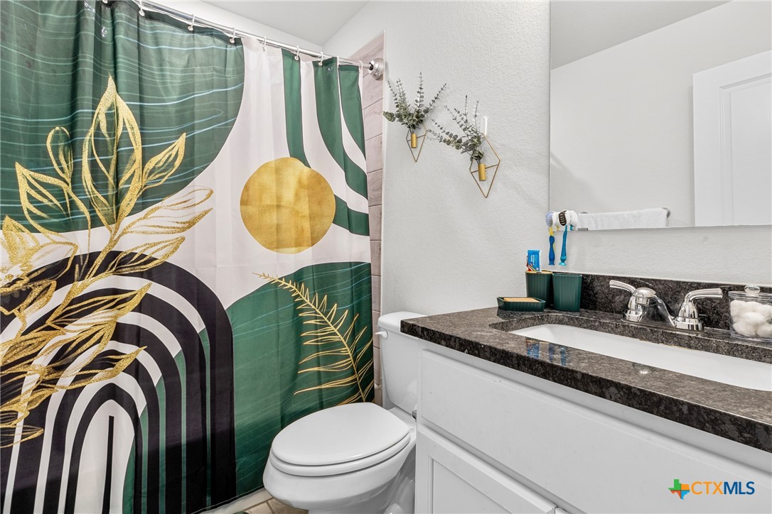 6306 Golden Gate Drive Property Photo 25