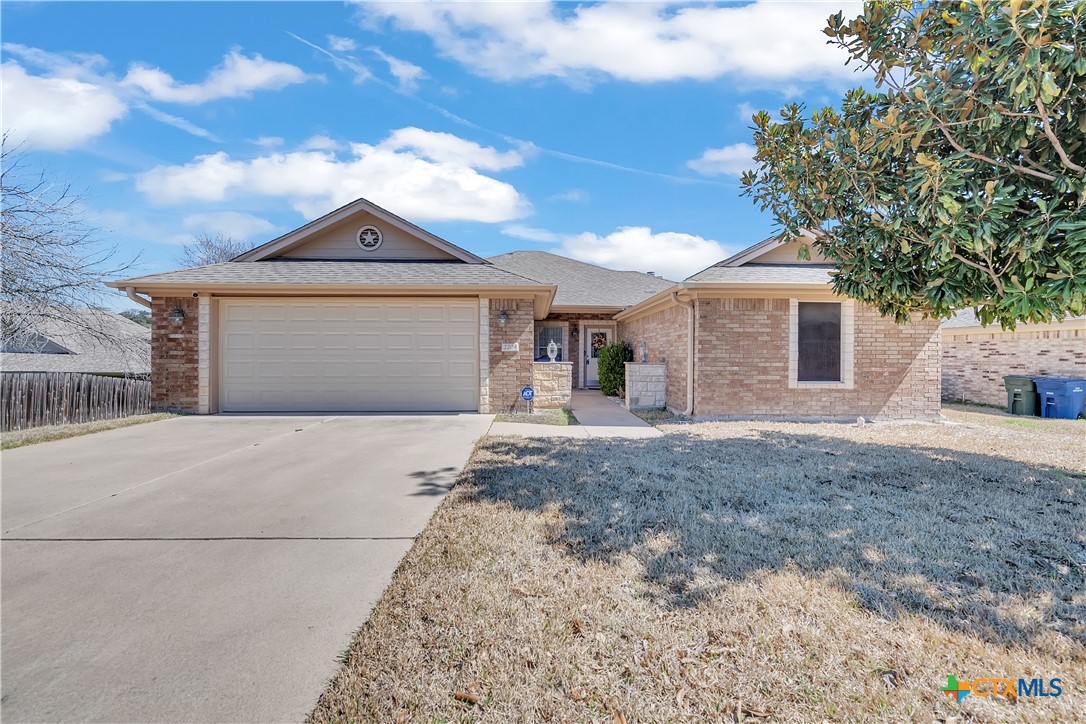 2204 Walker Place Boulevard Property Photo