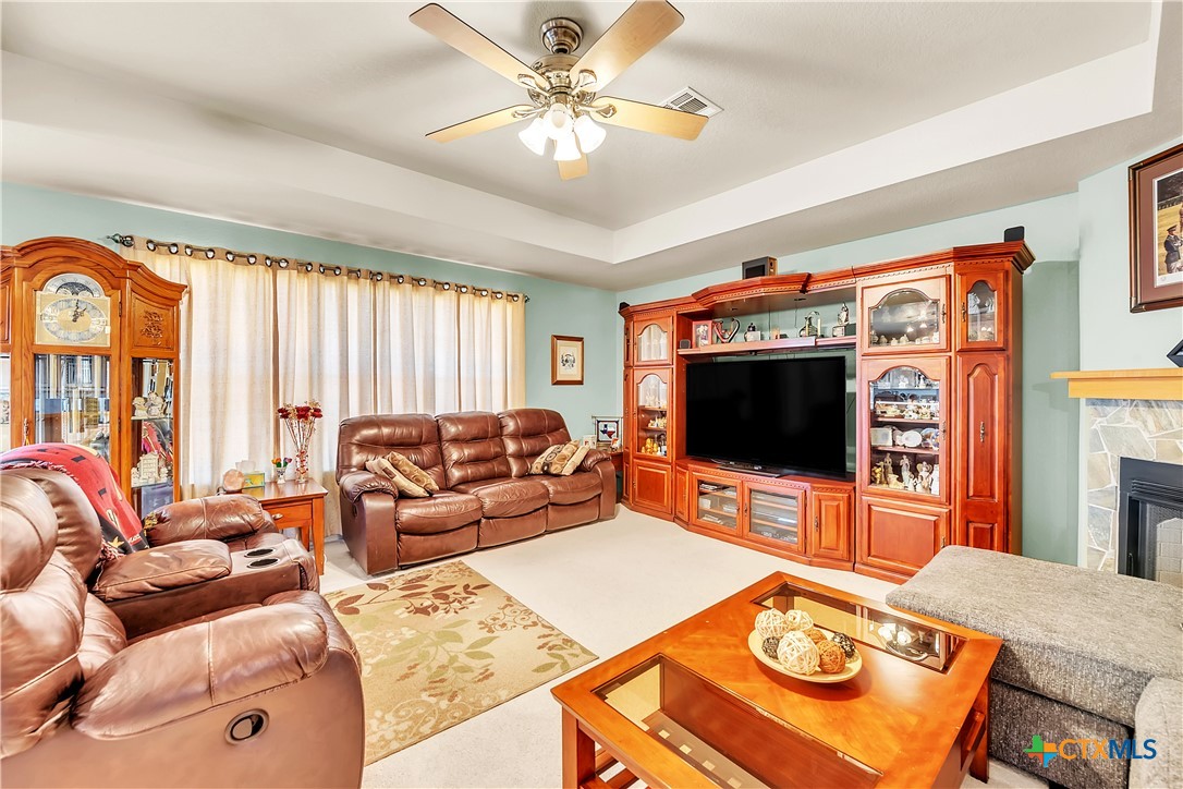 2204 Walker Place Boulevard Property Photo 10