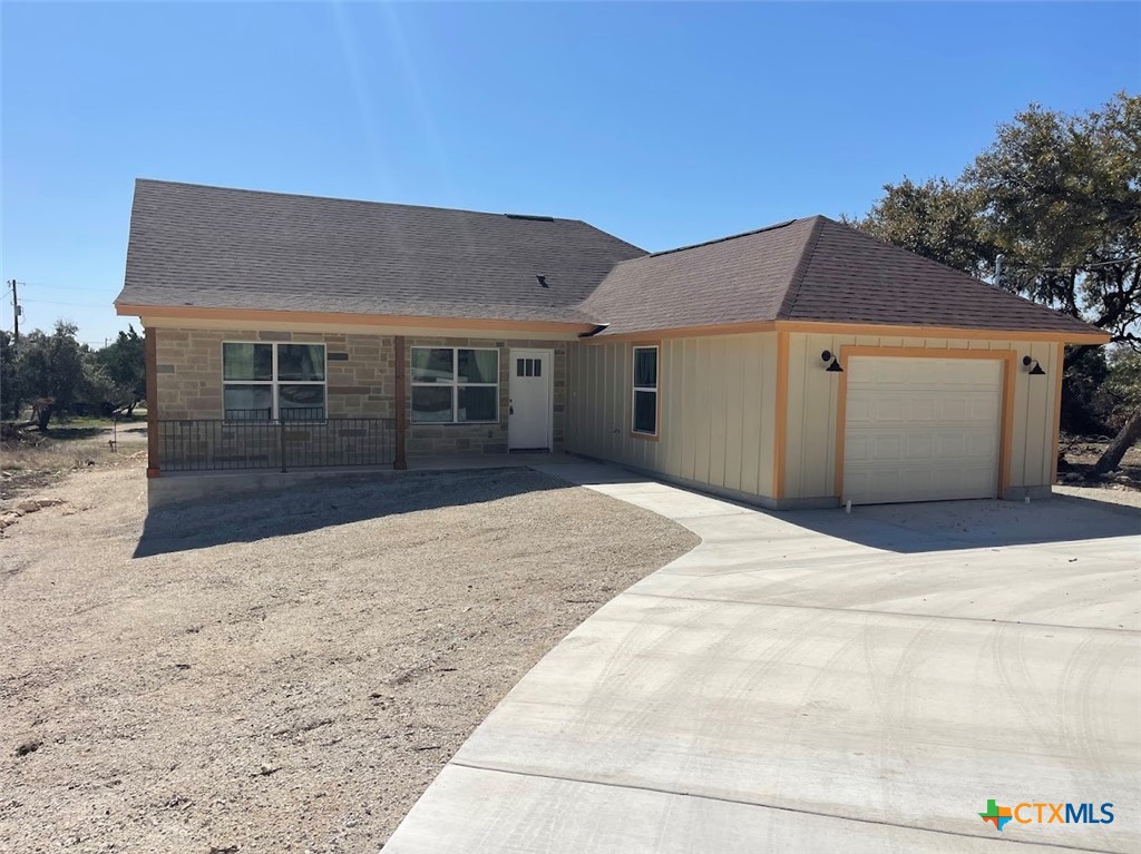 1544 Rimrock Cove Property Photo 1