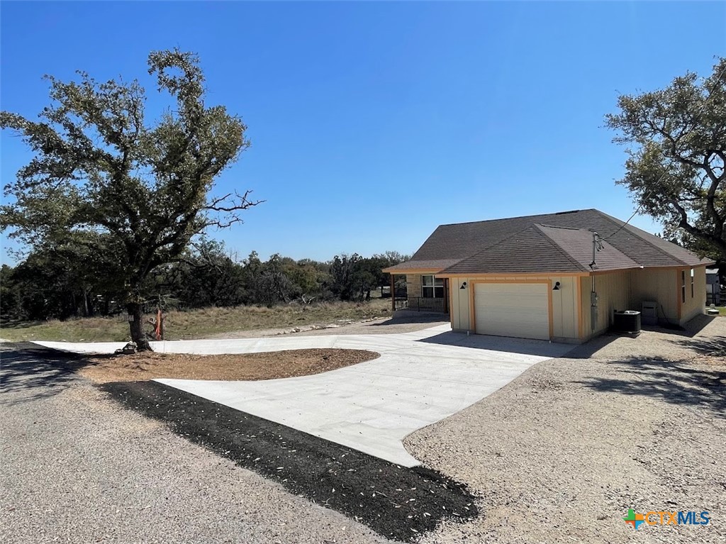 1544 Rimrock Cove Property Photo 2