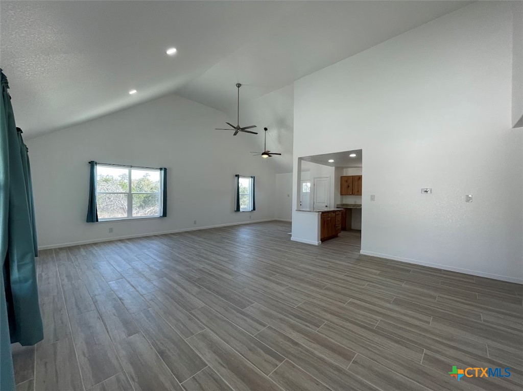 1544 Rimrock Cove Property Photo 3
