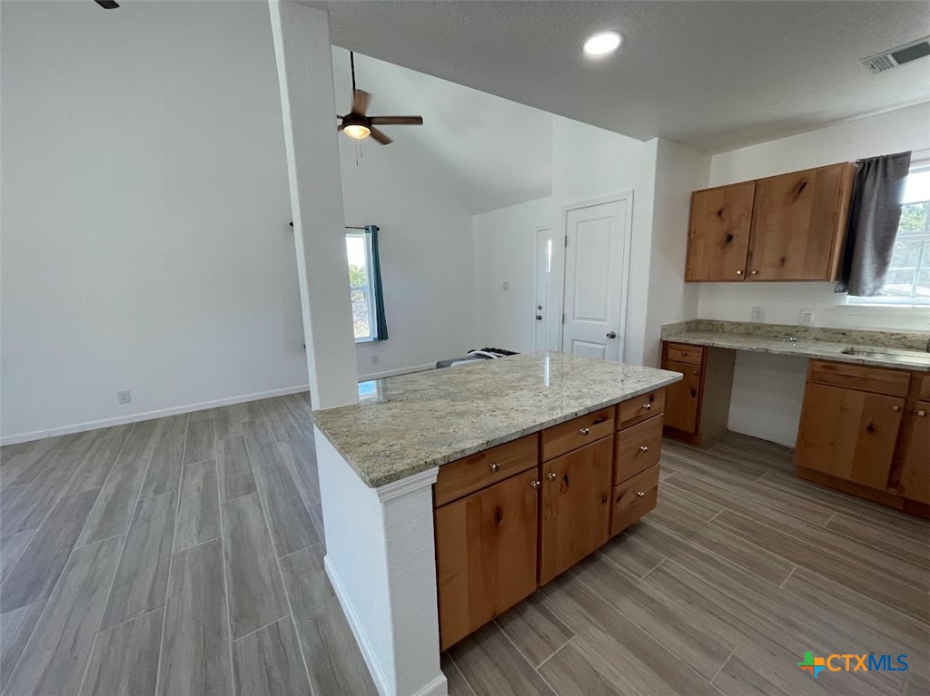 1544 Rimrock Cove Property Photo 12