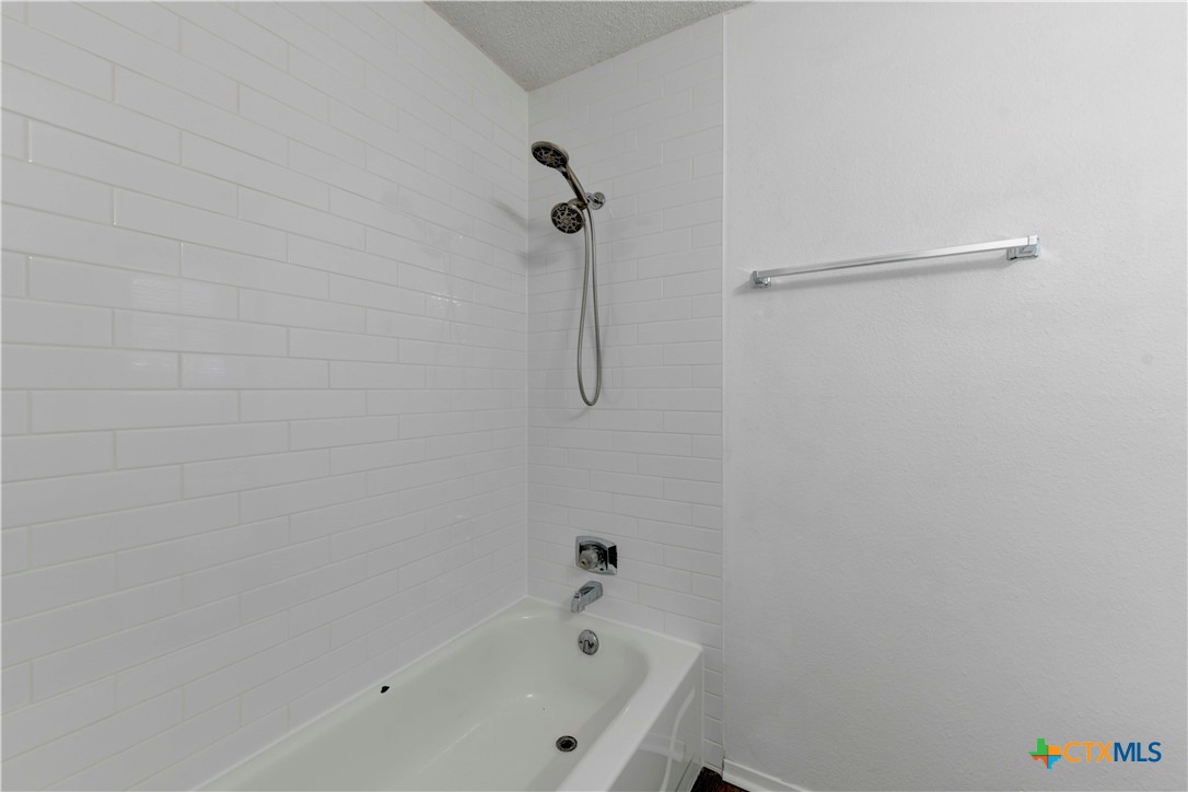 3603 People Circle Property Photo 9