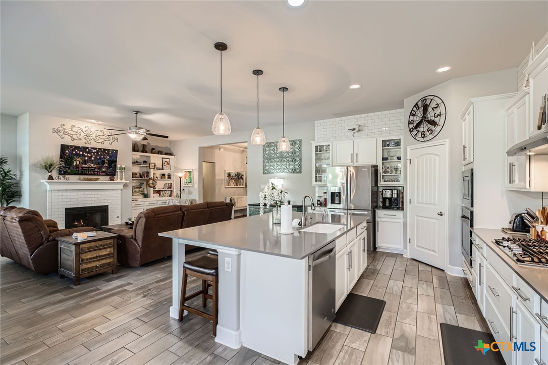 1087 Boulder Run Property Photo 12
